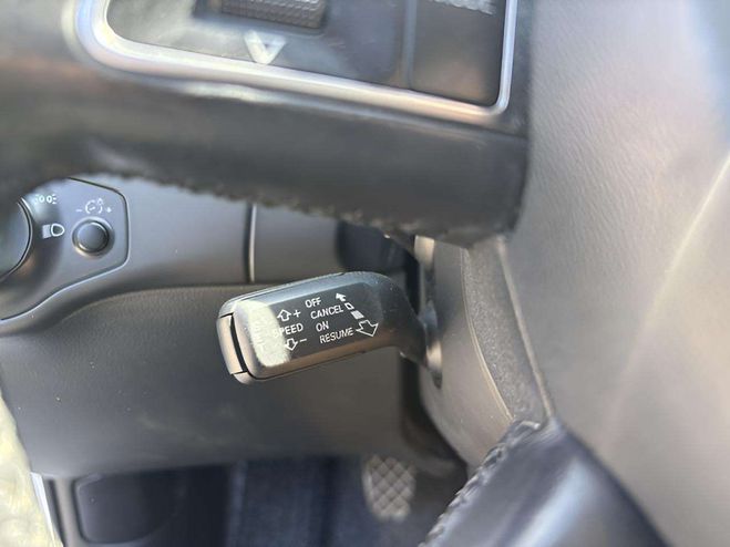 Audi A4 2.0 TDI 136CH DPF ADVANCED EDITION BLANC de 2011