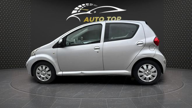 Toyota Aygo 1.0 VVT-I 68CH CONFORT MMT 5P GRIS C de 2006