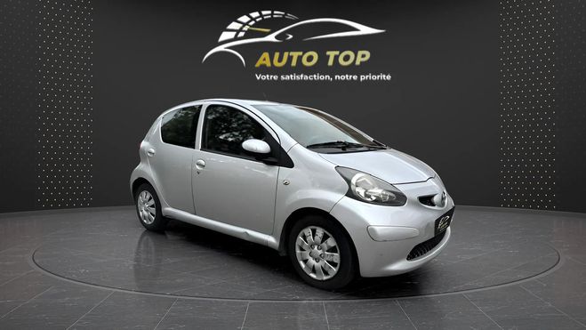 Toyota Aygo 1.0 VVT-I 68CH CONFORT MMT 5P GRIS C de 2006