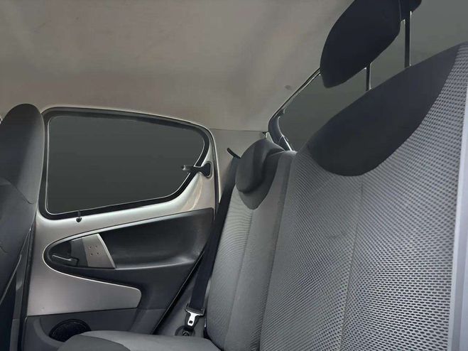 Toyota Aygo 1.0 VVT-I 68CH CONFORT MMT 5P GRIS C de 2006