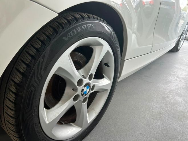 BMW 1 Coup� 118d Confort Blanc de 2011