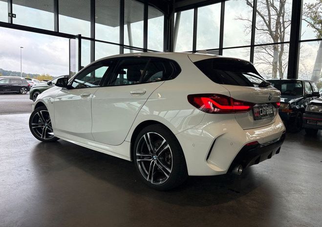 BMW Serie 1 118i Pack M Sport 136ch Carplay Cam�ra L Blanc de 2024