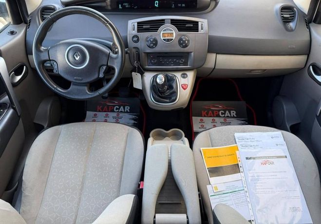 Renault Scenic II 1.5 dCi 105ch Dynamique eco� Gris de 2008