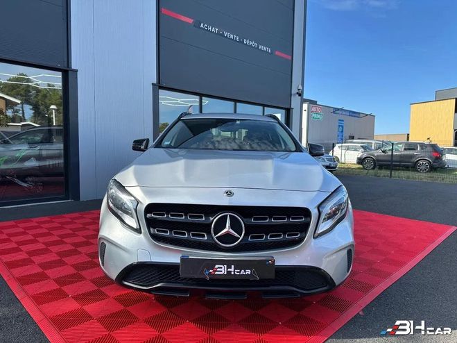 Mercedes Classe GLA Classe 1.6 200 155 FASCINATION Gris de 2018