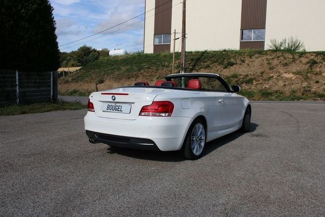 BMW Serie 1 Cabriolet (E88) 125IA 218CH LUXE Blanc de 2012