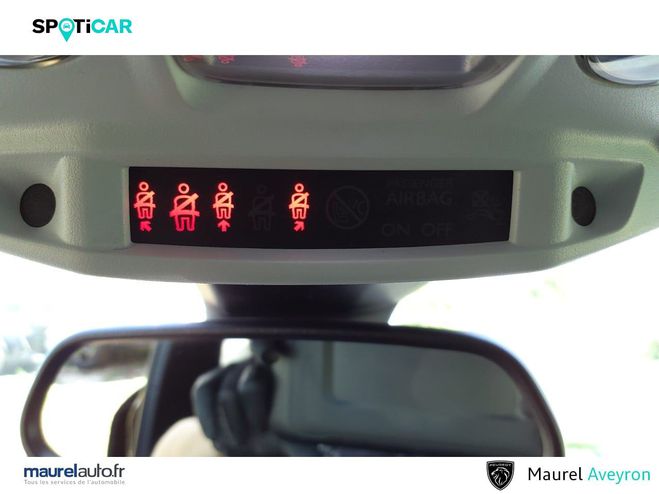 Peugeot 2008 2008 BlueHDi 130 S&S EAT8 Allure 5p Black de 2022
