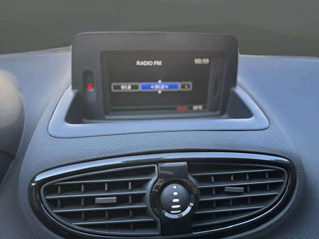 Renault Clio 1.5 DCI 105CH GORDINI ECO� 5P BLEU C de 2011