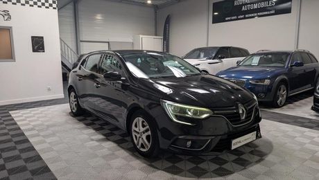 Renault Megane IV Hatchback 1.5 dCi 16V 110 cv ENERGY B 2017 d'occasion a Chanceaux-sur-Choisille (37)