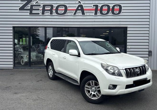 Toyota Land Cruiser 3.0 D4D 4WD 190ch 60 ANNIVERSAIRE Blanc de 2012