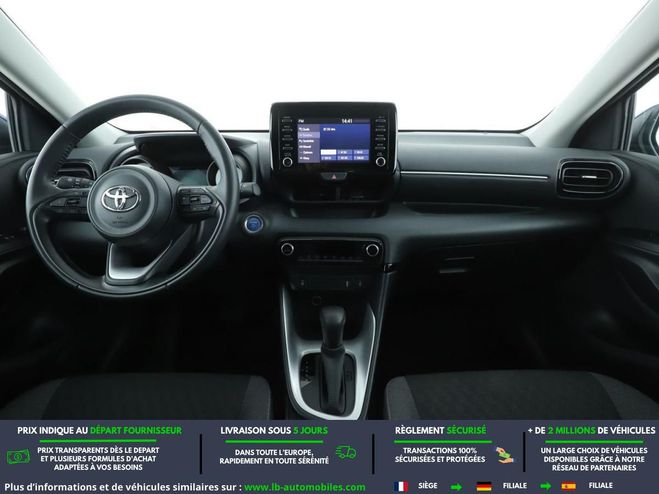 Toyota Yaris HYBRIDE 116ch Bleu M�tallique de 2023
