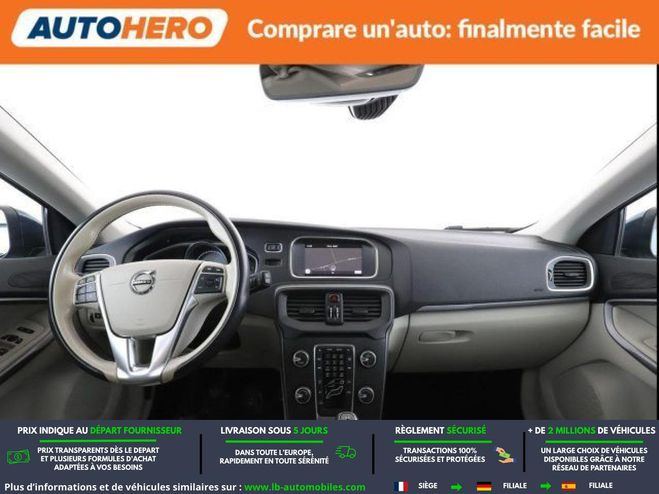 Volvo V40 T2 122 ch BVM Bleu M�tallique de 2019