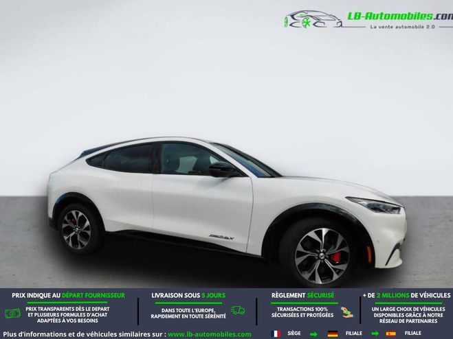 Ford Mustang 99 kWh 351 ch AWD Blanc M�tallique de 2022