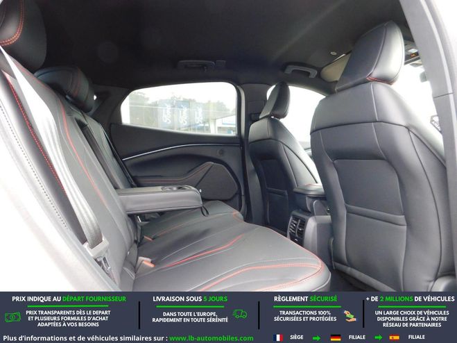 Ford Mustang 99 kWh 351 ch AWD Blanc M�tallique de 2022