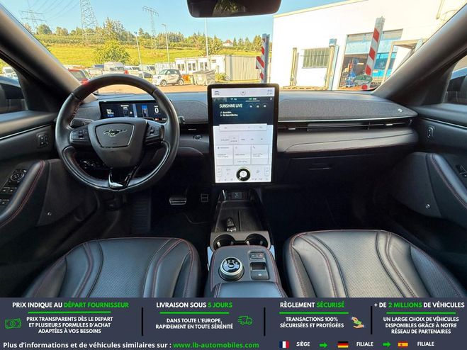 Ford Mustang 76 kWh 269 ch AWD Rouge M�tallique de 2022