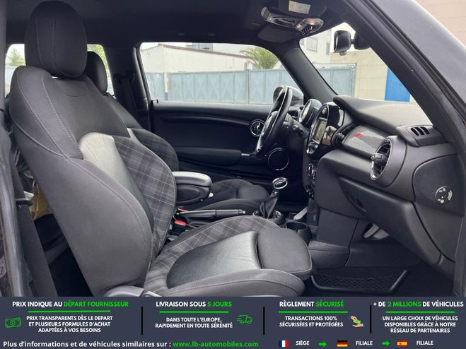 Mini Mini 136 ch BVA Noir M�tallique de 2018
