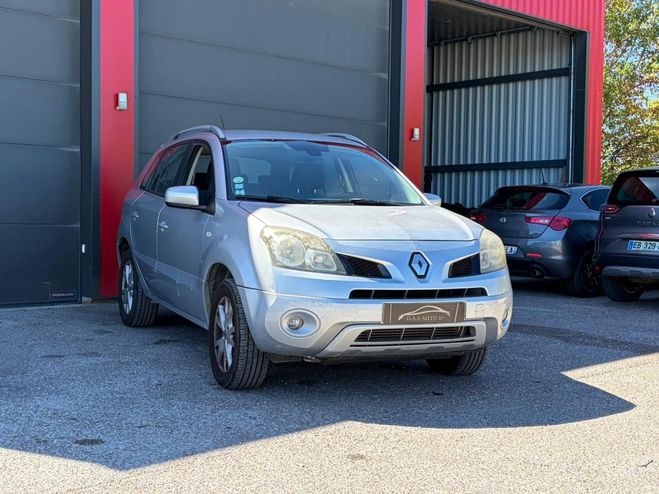 Renault Koleos 2.0 dCi 150 4x4 FAP Carminat Euro 5 Gris de 2011