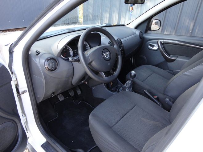 Dacia Duster 1.5 DCI 110CH FAP LAUREATE 4X2 BLANC de 2011