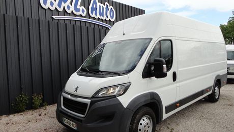 Peugeot Boxer FG 435 L4H3 2.0 BLUEHDI 130 PREMIUM PACK 2017 d'occasion a Montauban (82)