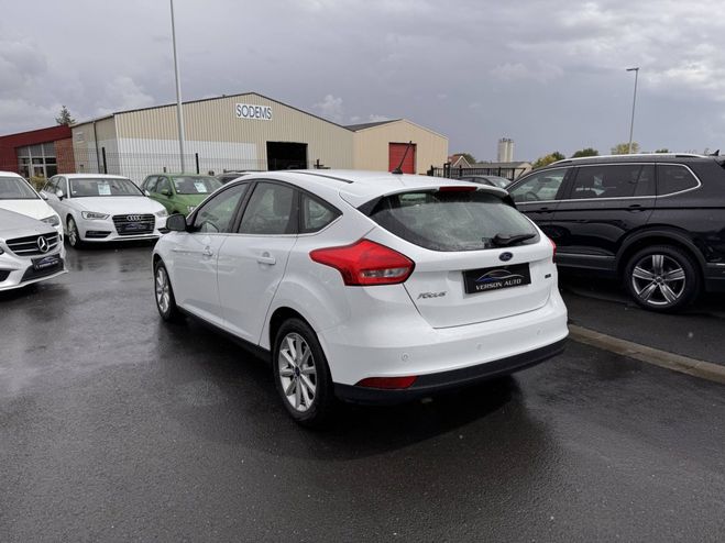 Ford Focus 1.0 EcoBoost 125 GPS CARPLAY CAMERA BVA BLANC de 2017