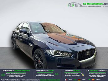  Voir d&eacute;tails -Jaguar XE 250 ch BVA AWD &agrave; Beaupuy (31)