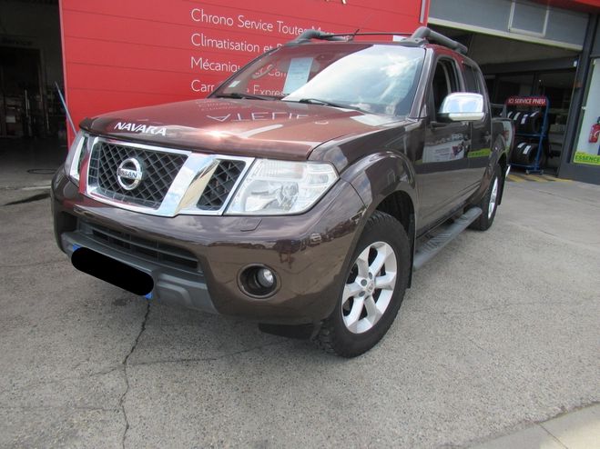 Nissan Navara 2.5 DCI 190CH DOUBLE-CAB LE MARRON de 2012