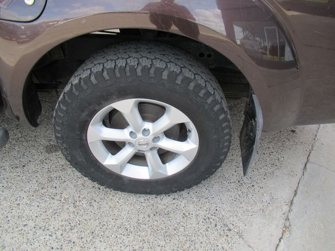Nissan Navara 2.5 DCI 190CH DOUBLE-CAB LE MARRON de 2012