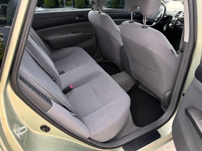 Toyota Prius 110h Lin�a Sol MC Vert clair de 2009