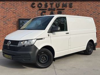  Voir d&eacute;tails -Volkswagen Transporter T6.1 2.0 TDi 150ch DSG ACC CarPlay &agrave; Dottignies (77)