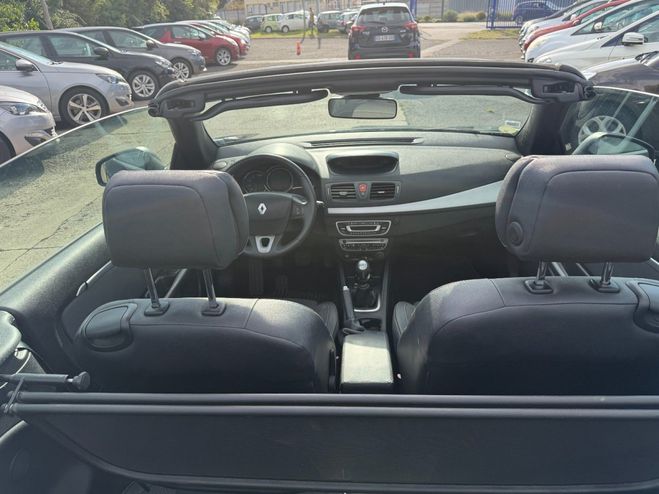 Renault Megane II Coup�/Cabriolet Dynamique Noir de 2011