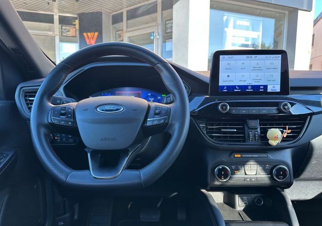 Ford Kuga 2.5 DURATEC 190CH E85-HYBRID ST-LINE FHE Blanc de 2024