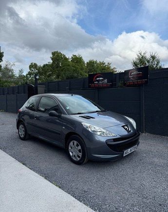  Voir d&eacute;tails -Peugeot 206 206  1,4 hdi &agrave; Flers-en-Escrebieux (59)