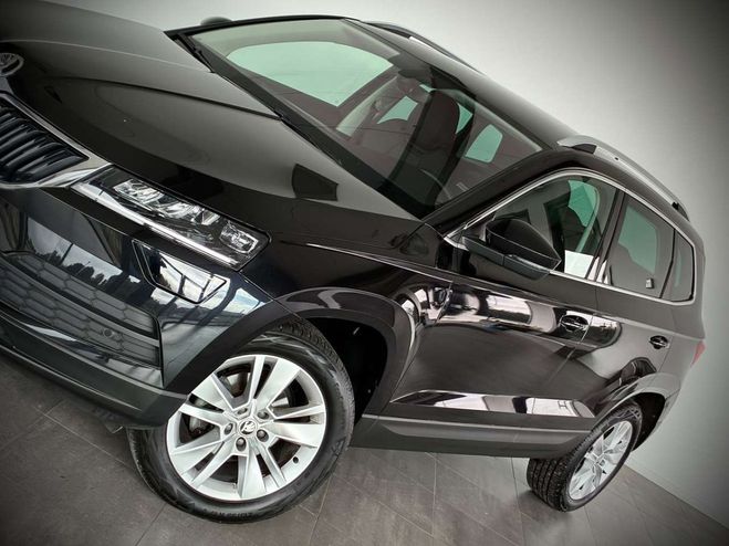 Skoda Karoq 1.5 TSi DSG 1ERPRO-COCKPIT-CARPLAY-CAMER Noir M�tallis� de 