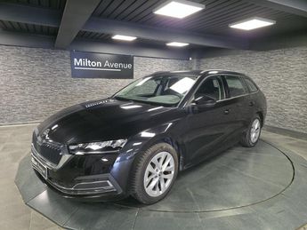  Voir d&eacute;tails -Skoda Octavia Combi 2.0 TDI - 150 - BV DSG IV SCOUT Am &agrave; Gu�ret (23)