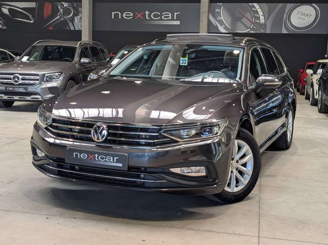Volkswagen Passat Variant 1.6TDi Style DSG Gris M�tallis� de 