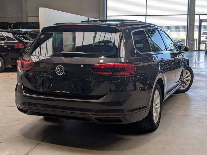 Volkswagen Passat Variant 1.6TDi Style DSG Gris M�tallis� de 
