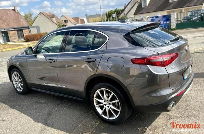 Alfa romeo Stelvio 2.2 210 CV Q4 AT8 SUPER Gris de 2017