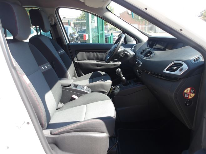 Renault Grand Scenic 1.5 DCI 110CH LIMITED 7 PLACES BLANC de 2013