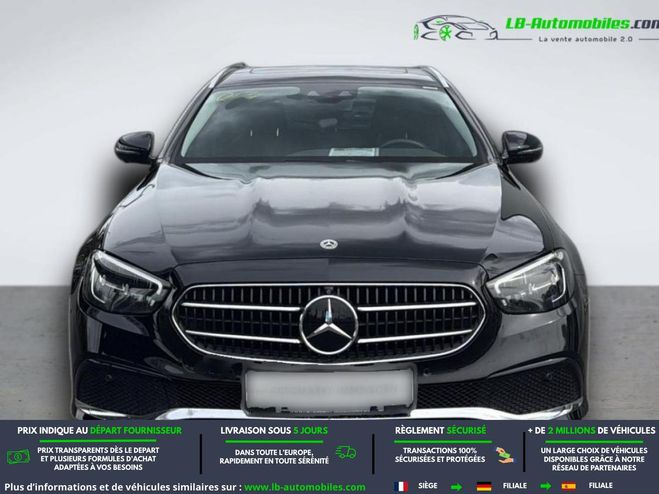 Mercedes Classe E 300 de BVA Noir M�tallique de 2022