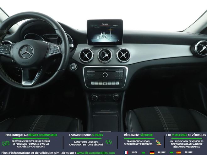 Mercedes Classe GLA 200  BVA Bleu M�tallique de 2017