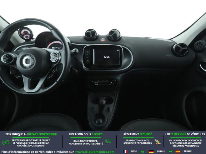 Smart Forfour 0.9 90 ch  BVA Blanc de 2017