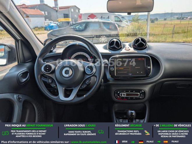 Smart Forfour EQ 82 ch Electrique Rouge M�tallique de 2021