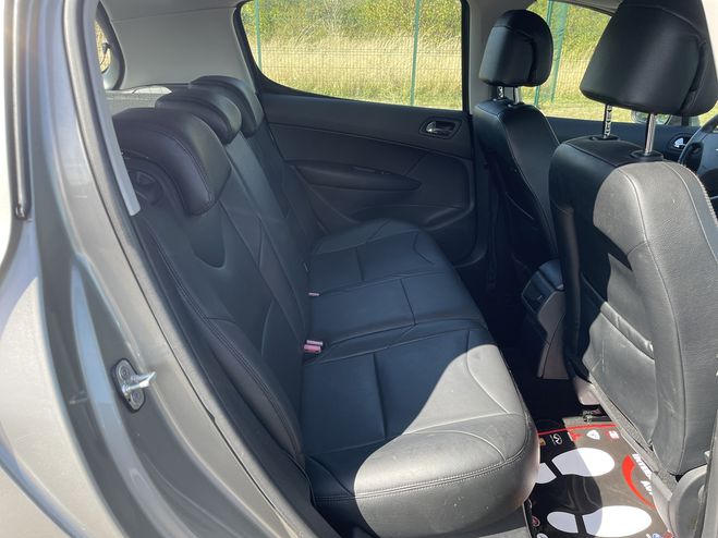 Peugeot 308 1.6 VTI 16V CONFORT PACK 5P GRIS ARGENT  de 2009