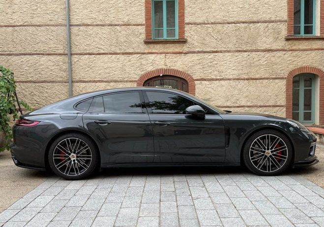 Porsche Panamera II TURBO 4.0 550 ch EXECUTIVE Gris de 2017