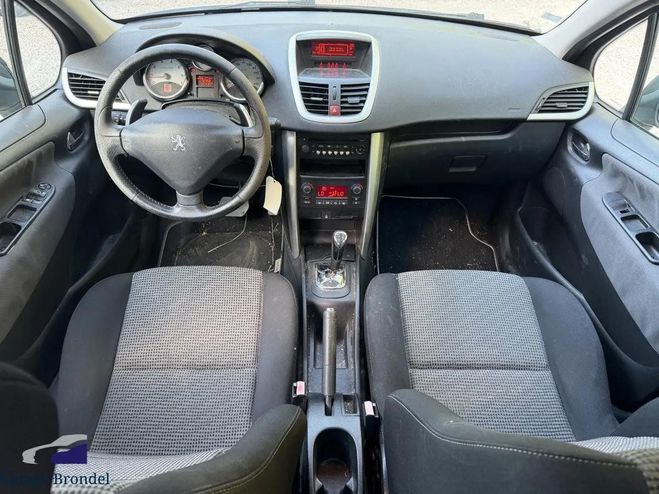 Peugeot 207 1.4 i 90cv BVA Premium 2�me main Noir de 2010