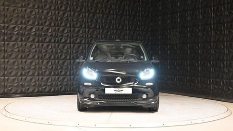 Smart Fortwo Cabrio 0.9i - 90 S&S - BV Twinamic Euro 2019 d'occasion a Meaux (77)