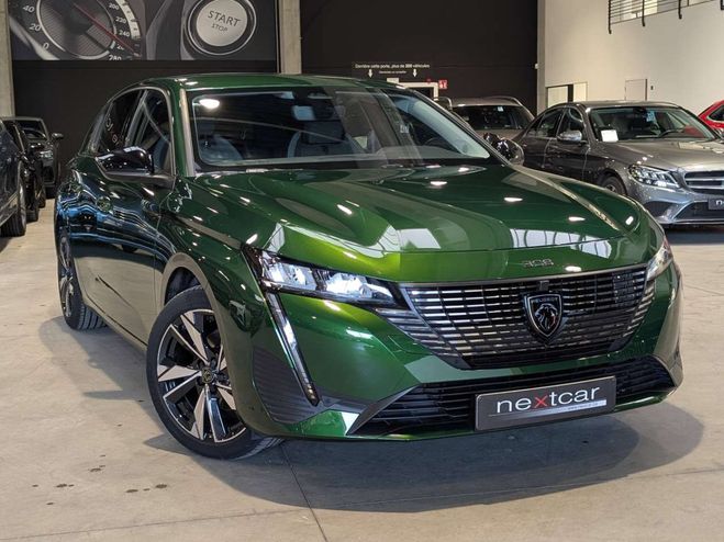 Peugeot 308 1.2i Allure FULL LED-NAVI-ATTELAGE-CAMER Vert M�tallis� de 