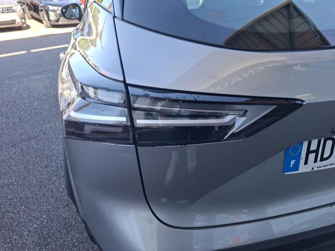 Nissan Qashqai 1.5 e-Power - 190 - BVA  III Business Ed GRIS CLAIR de 2025