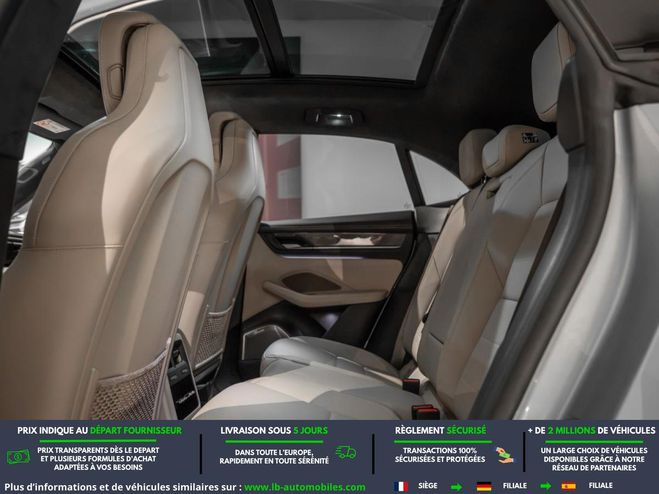 Porsche Macan Turbo 639 ch Argent� M�tallique de 2025