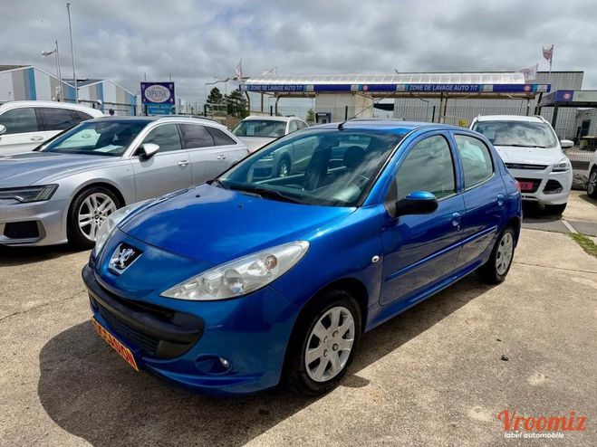 Peugeot 206 1.4HDI 68CV / DISTRIBUTION NEUVE / EMBRA Bleu de 2011