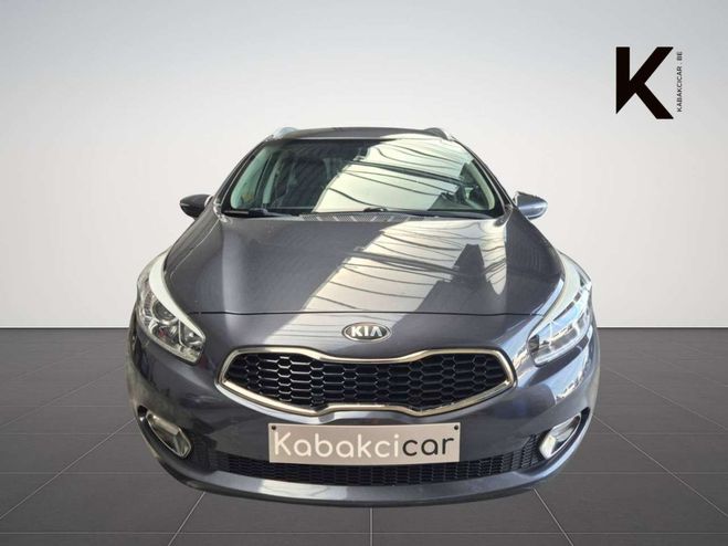 Kia Ceed d SW Ceed / 1.6 CRDi Pr�t � immatriculer Gris de 